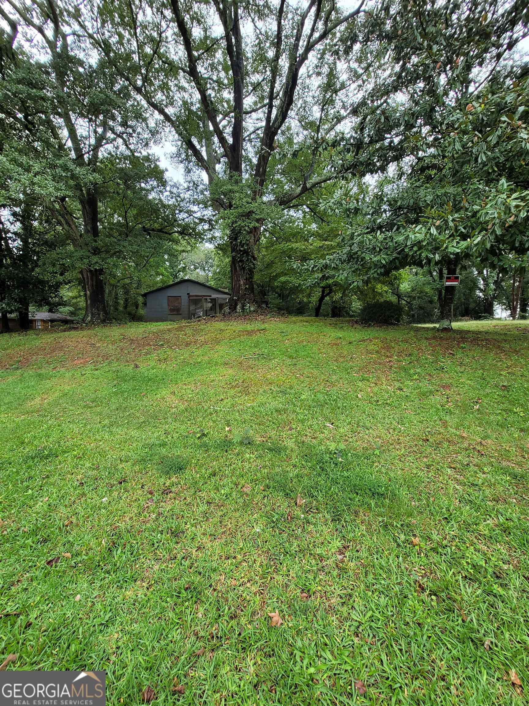 Property Photo:  595 SE Hutchens Road  GA 30354 