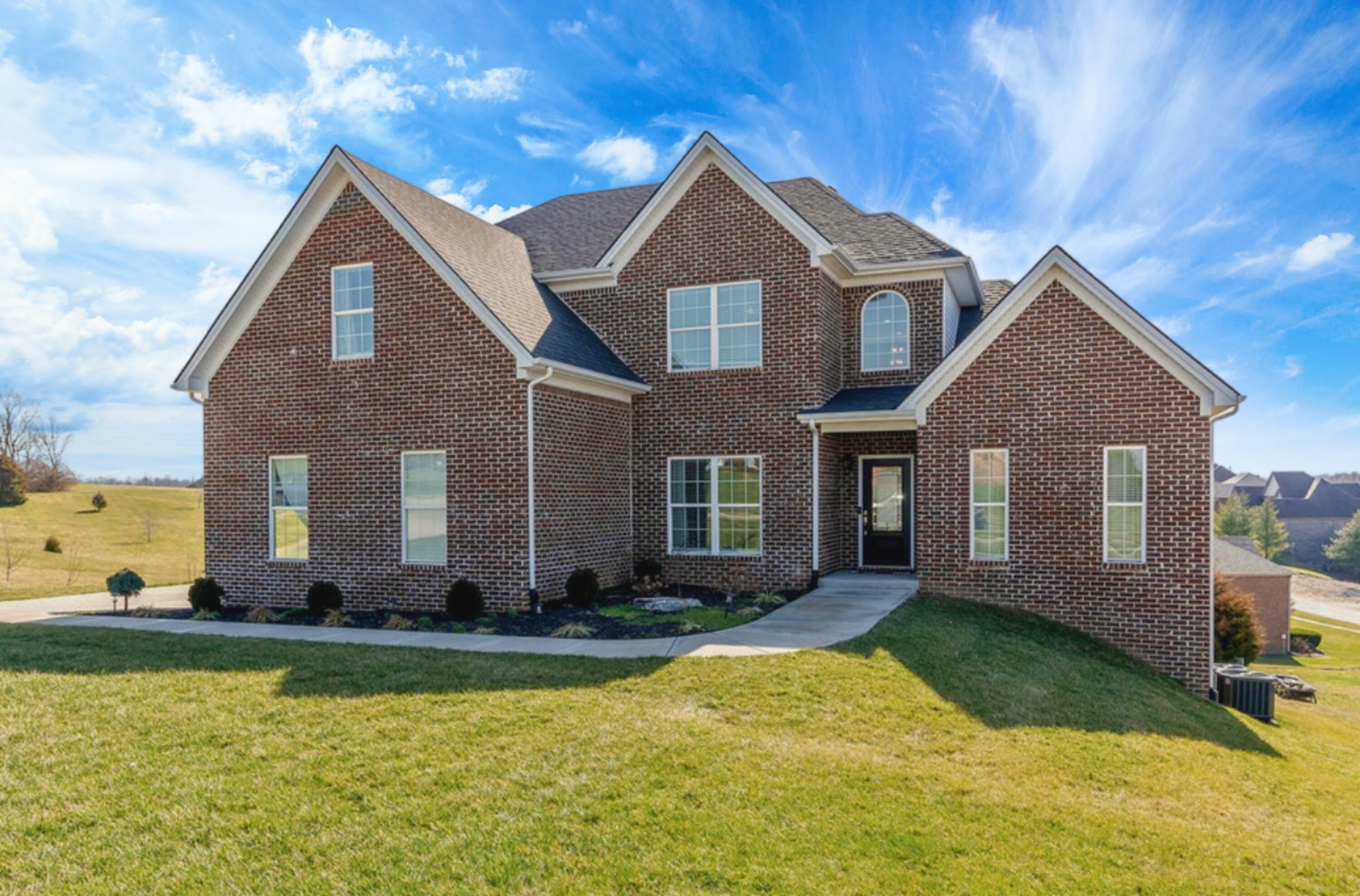 Property Photo: 159 Gleneagles Boulevard KY 40475