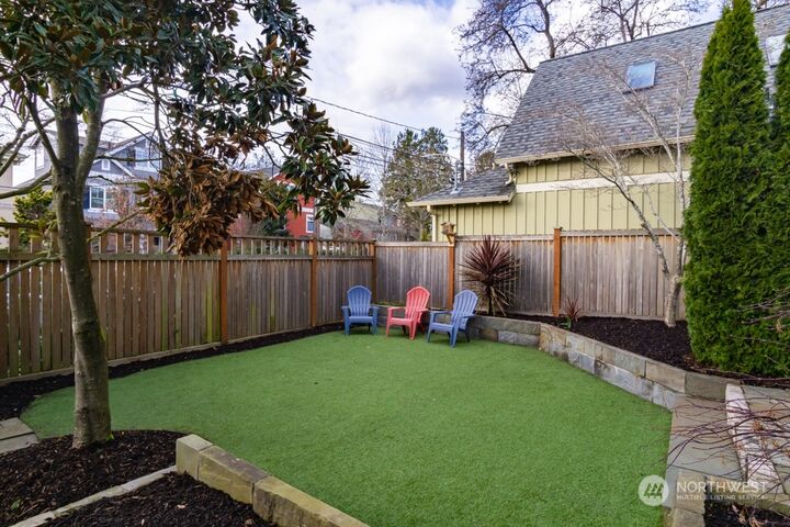 Property Photo:  2324 42nd Avenue E  WA 98112 