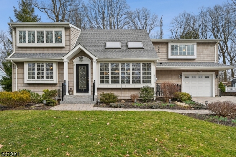 Property Photo:  47 Sycamore Ave  NJ 07922 