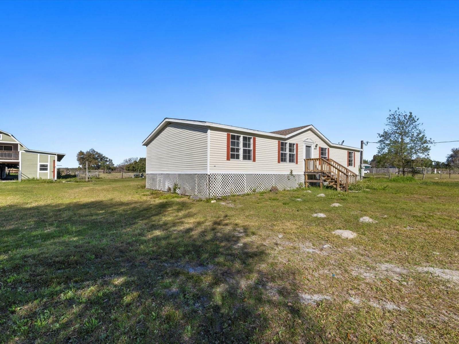 Property Photo:  6835 Elwood Road  FL 33540 