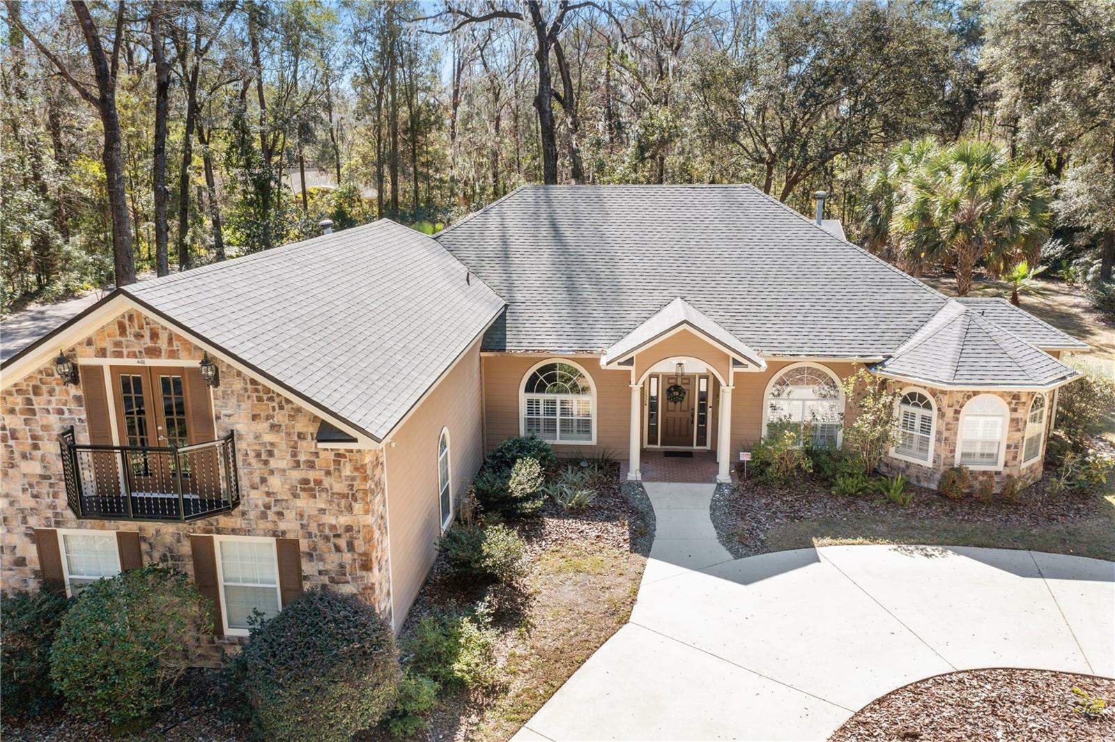 Property Photo: 1524 SW 115th Street FL 32607
