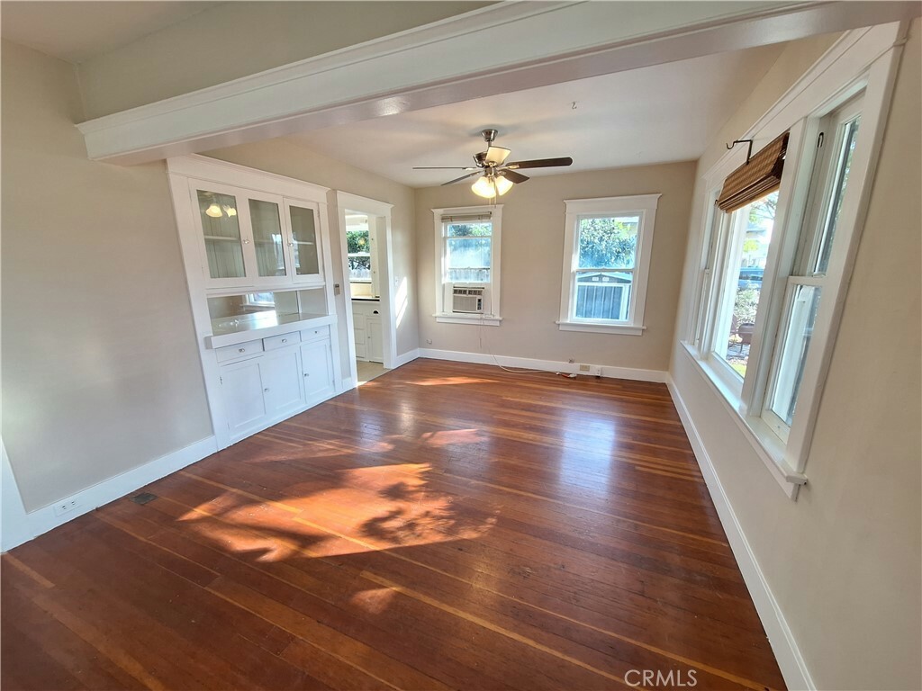 Property Photo:  312 N Newell Place  CA 92832 