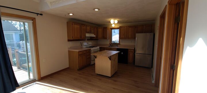 Property Photo:  15 Jenness Street  NH 03867 