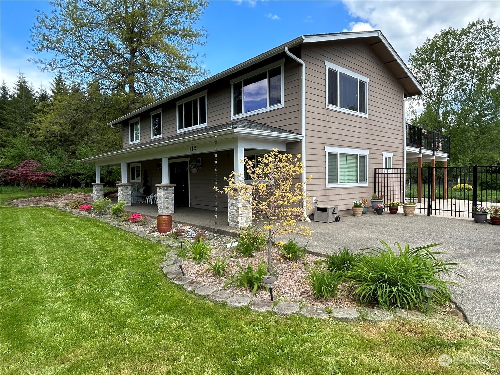 Property Photo:  142 Literal Rd.  WA 98532 