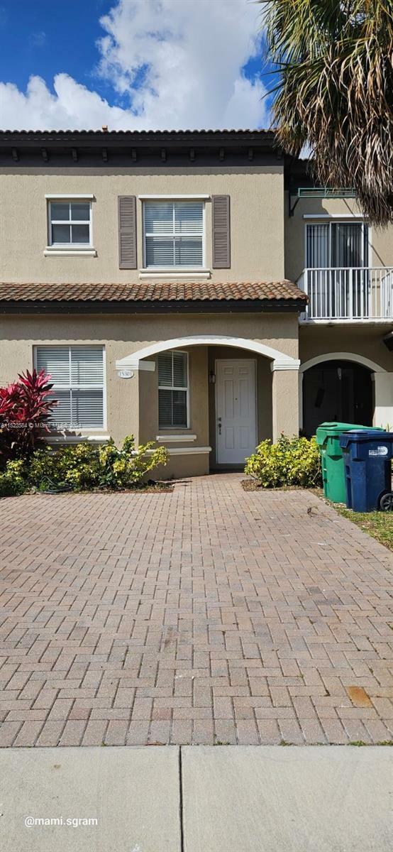 Property Photo:  15301 SW 88th Ter 15301  FL 33196 