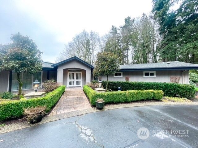 Property Photo:  3901 122nd Avenue NE  WA 98005 