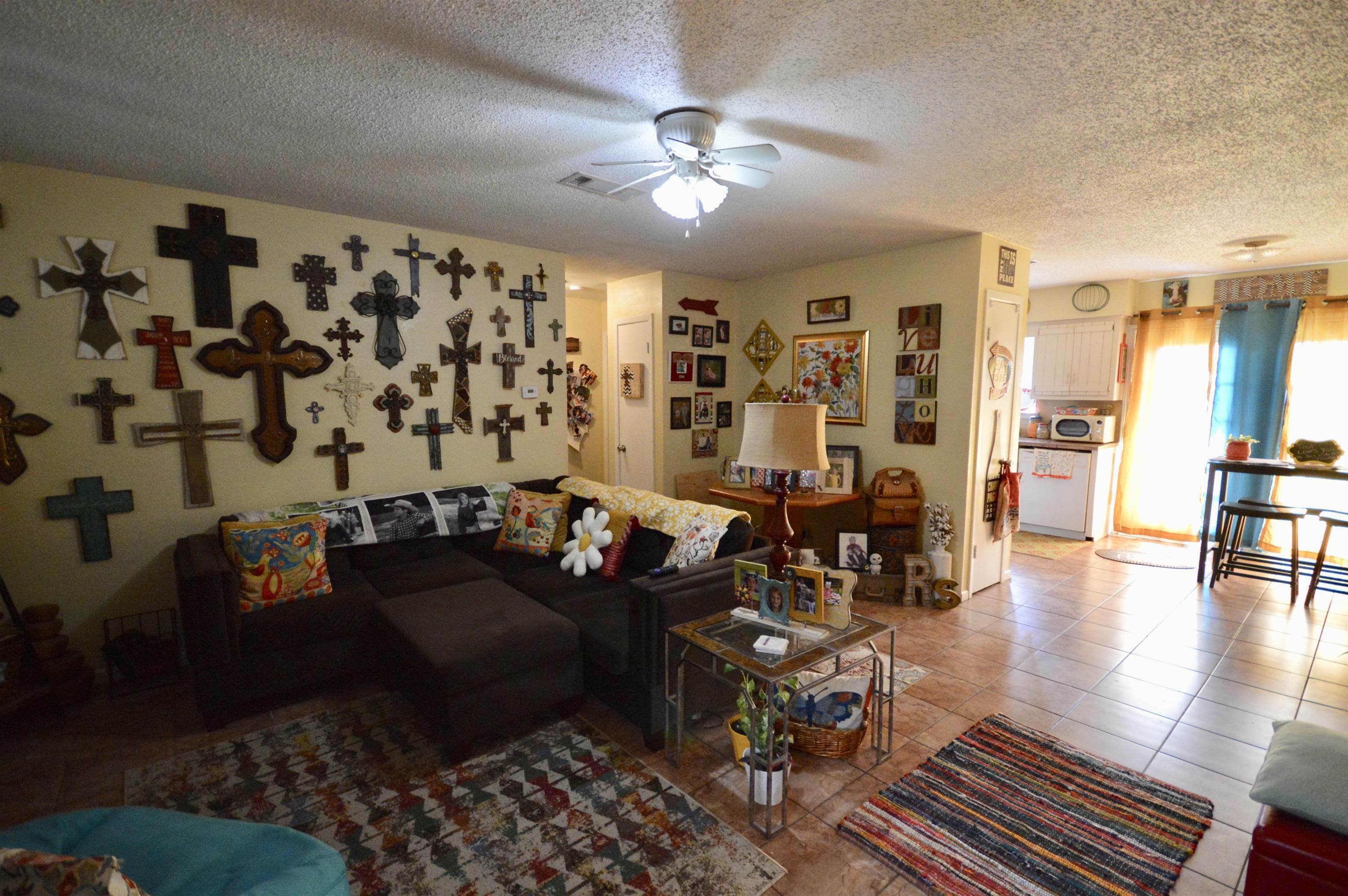 Property Photo:  904 S 29th St.  TX 77627 