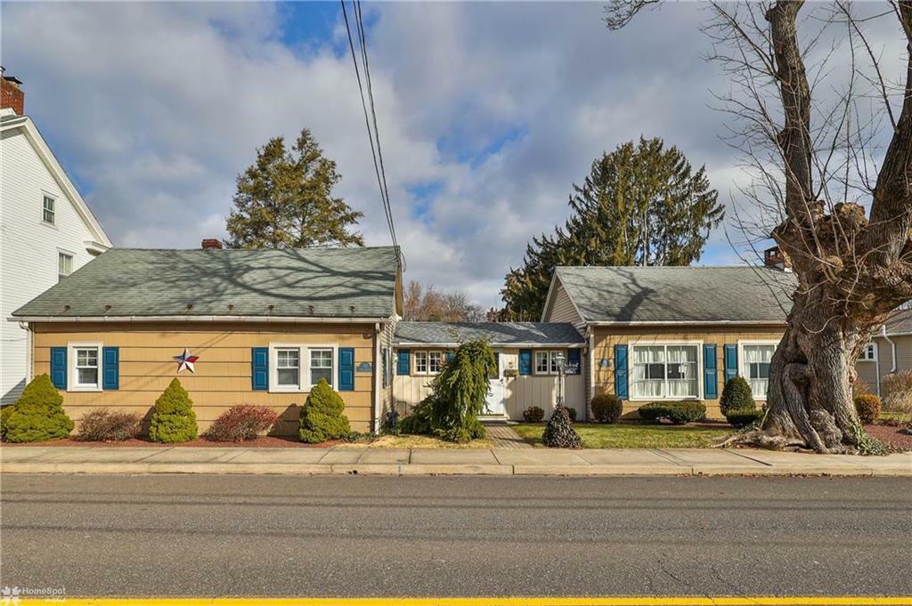 Property Photo:  115 Penn Street  PA 18055 