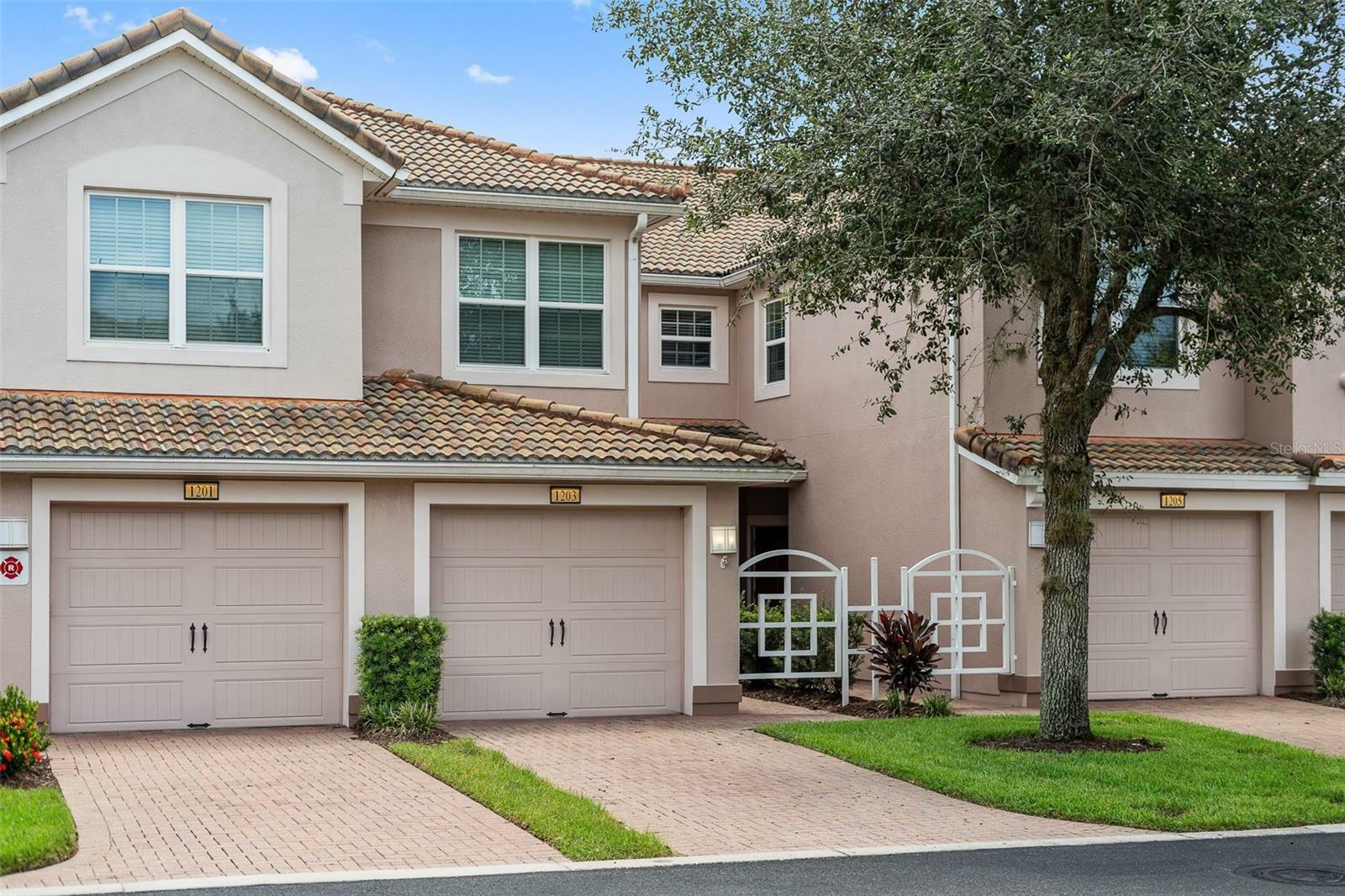 Property Photo:  1203 Bella Rose Court  FL 33896 