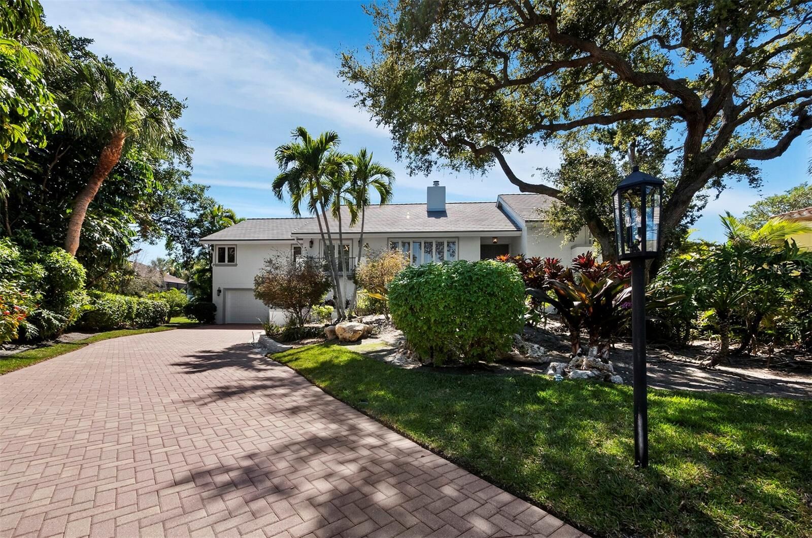 Property Photo:  3221 Bayou Way  FL 34228 