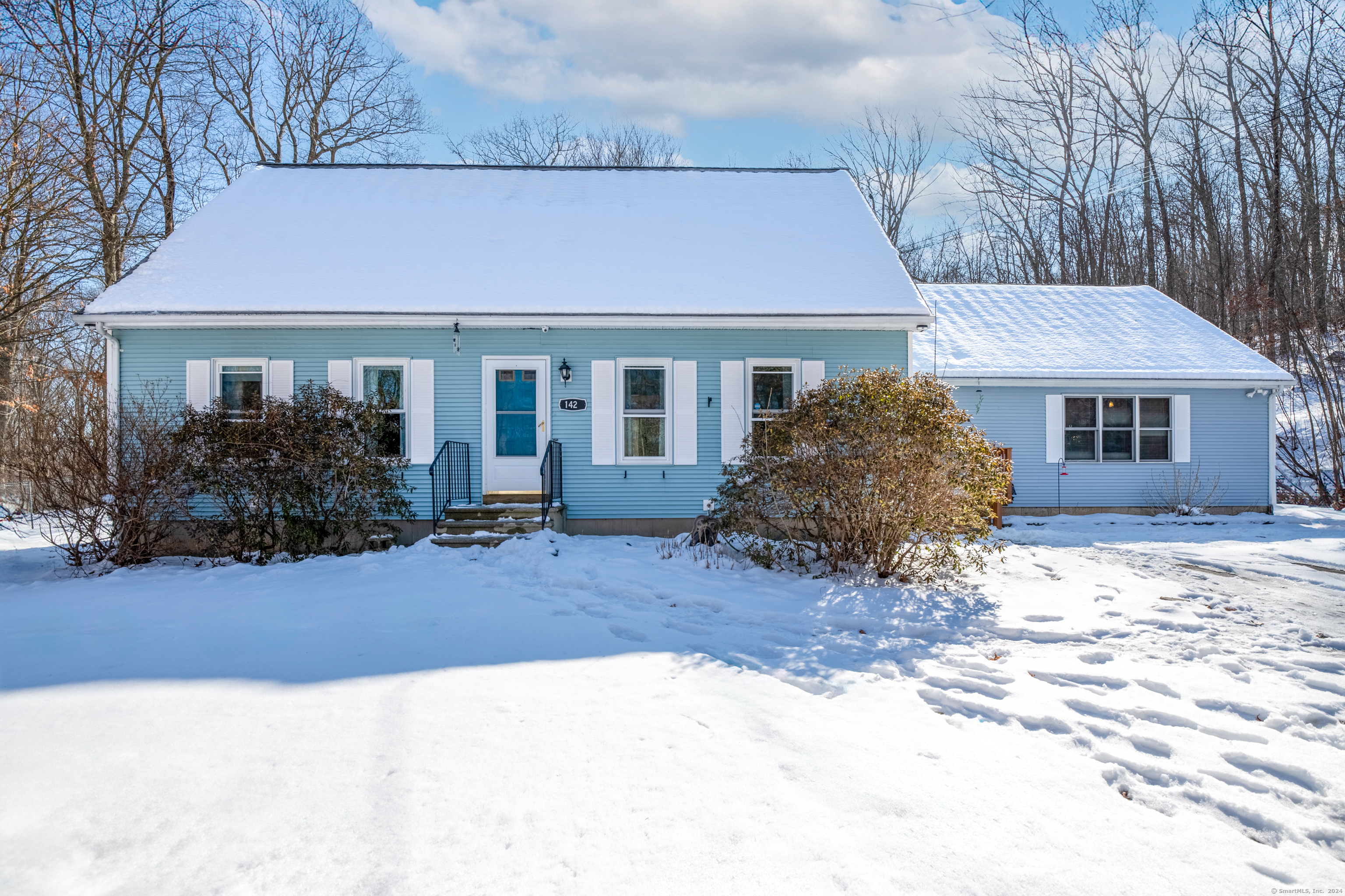 Property Photo:  142 Bunker Hill Road  CT 06232 