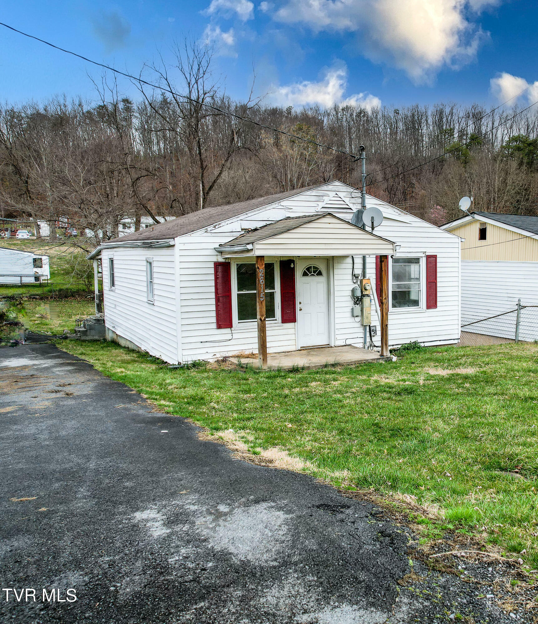 Property Photo:  2615 Louise St  TN 37601 