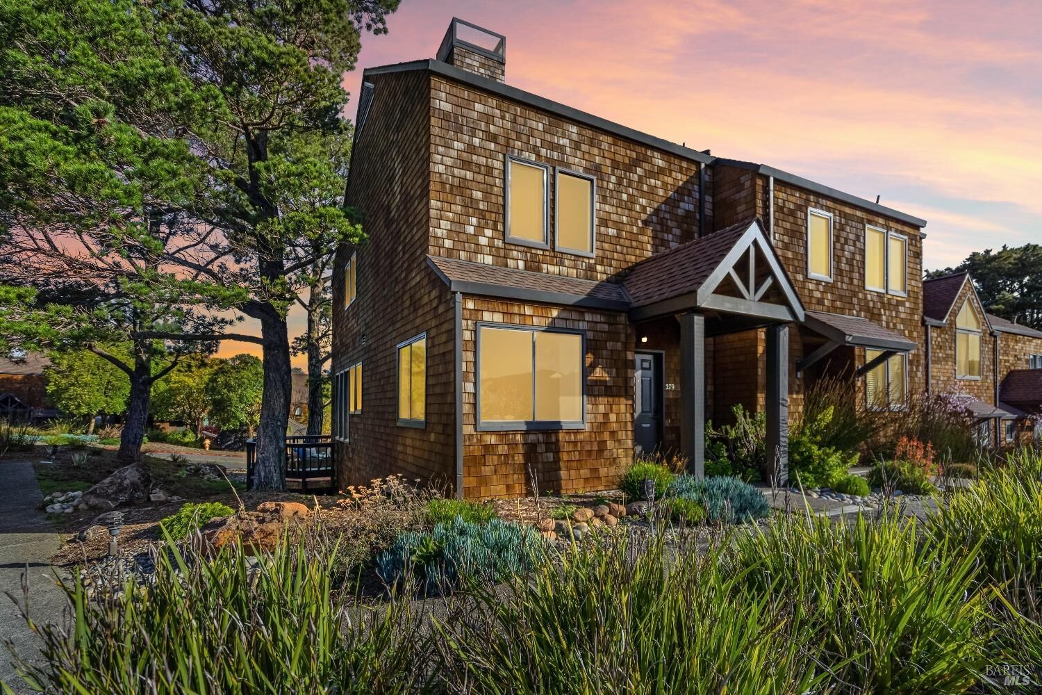 Property Photo:  279 Donahue Street  CA 94965 