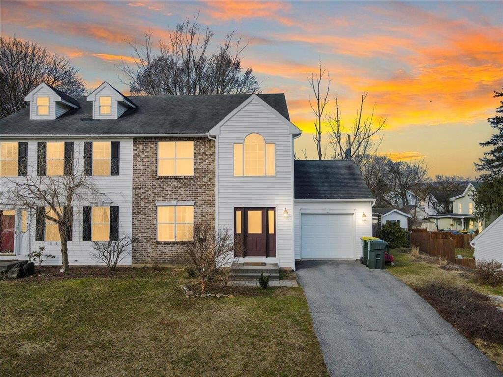 Property Photo:  6754 Washington Street  PA 18066 