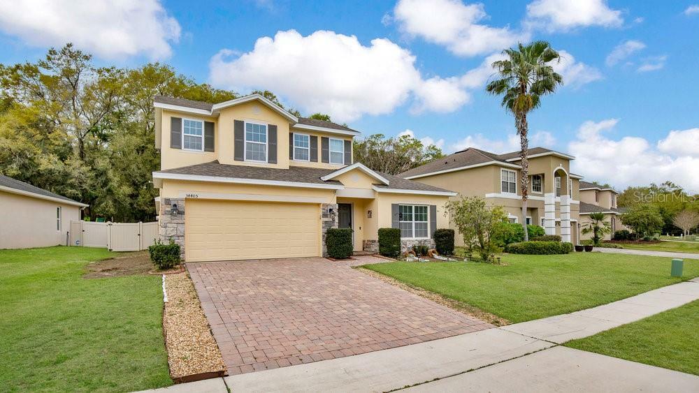 Property Photo:  34405 Alameda Drive  FL 32776 