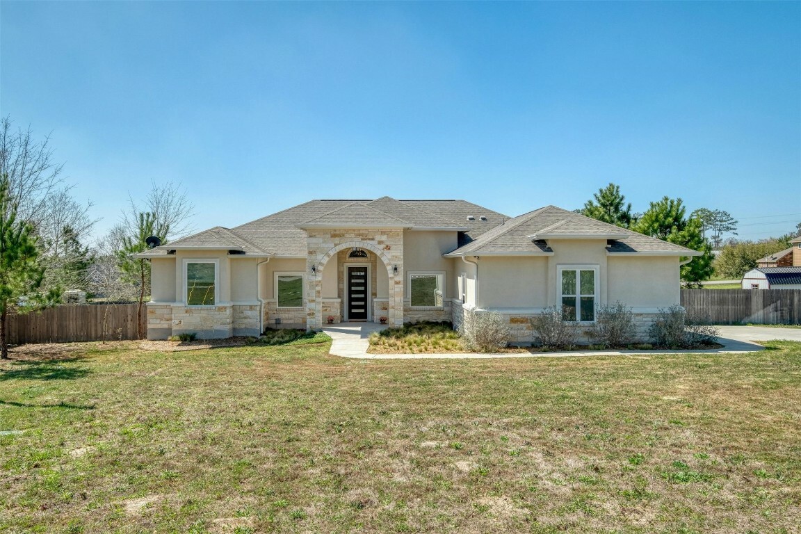 Property Photo:  142 Bonham Lane  TX 78659 