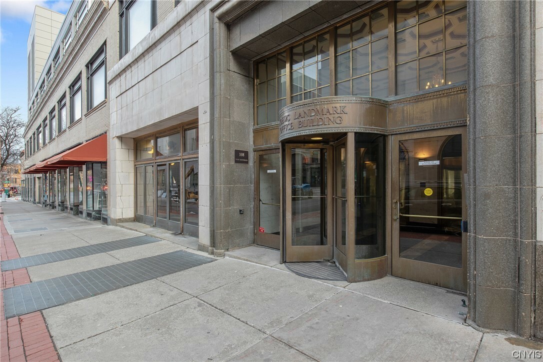 Property Photo:  108 W Jefferson Street 605  NY 13202 