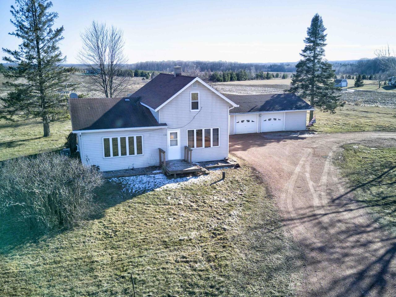 Property Photo:  116985 County Road C  WI 54484 