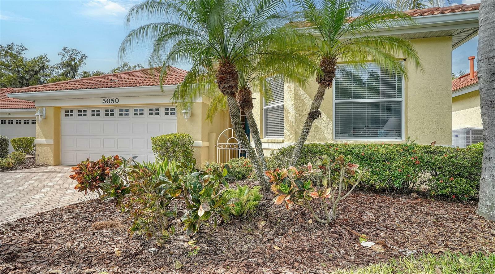 Property Photo:  5050 Hanging Moss Lane  FL 34238 