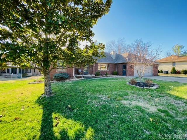 Property Photo: 2046 Shadow Oak Drive AR 72653
