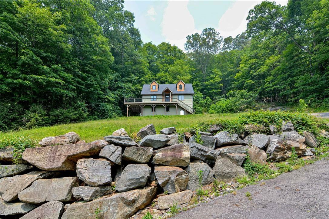 Property Photo:  481 Sprout Brook Road  NY 10524 