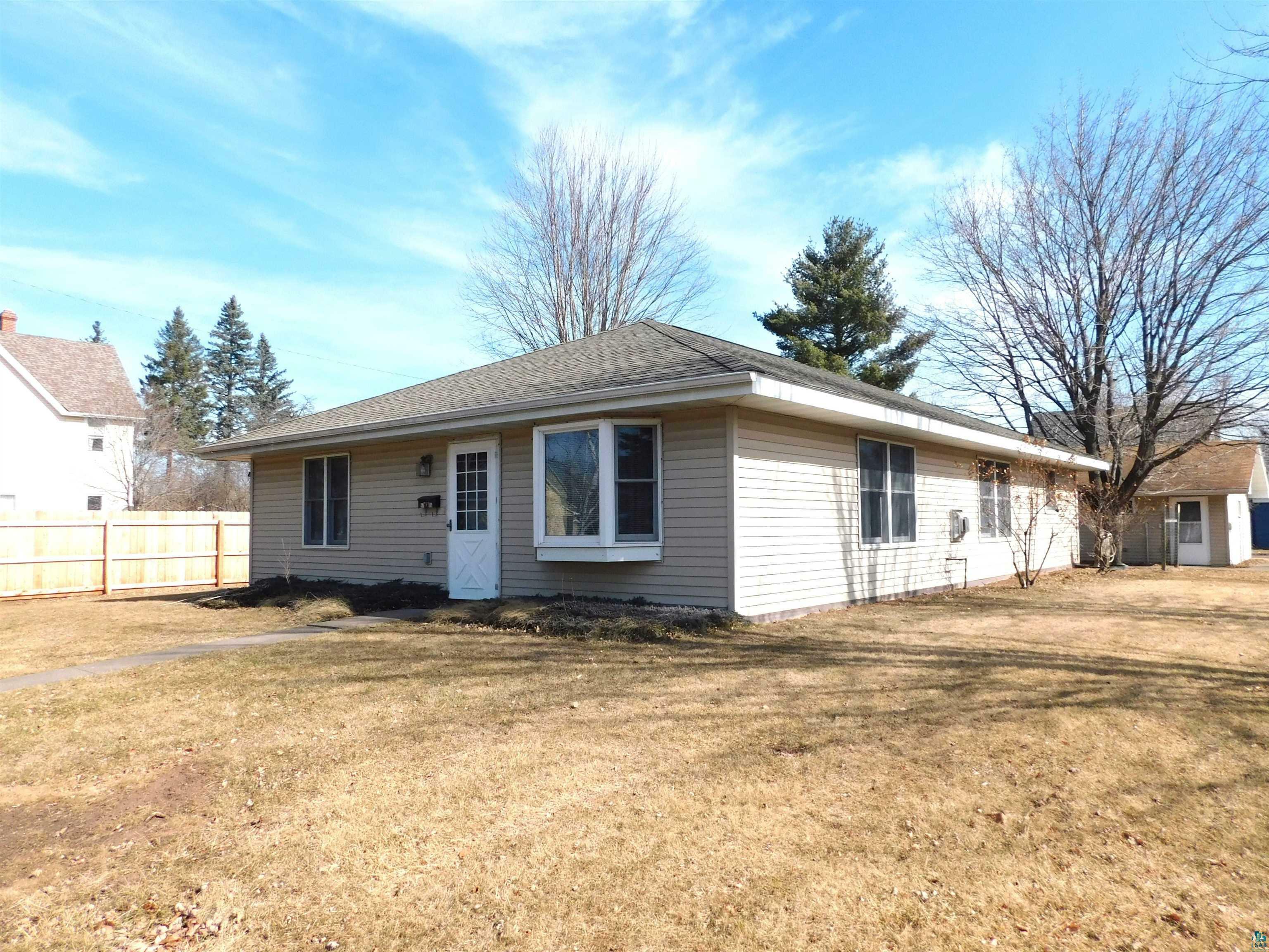 Property Photo:  5706 Oakes Ave  WI 54880 