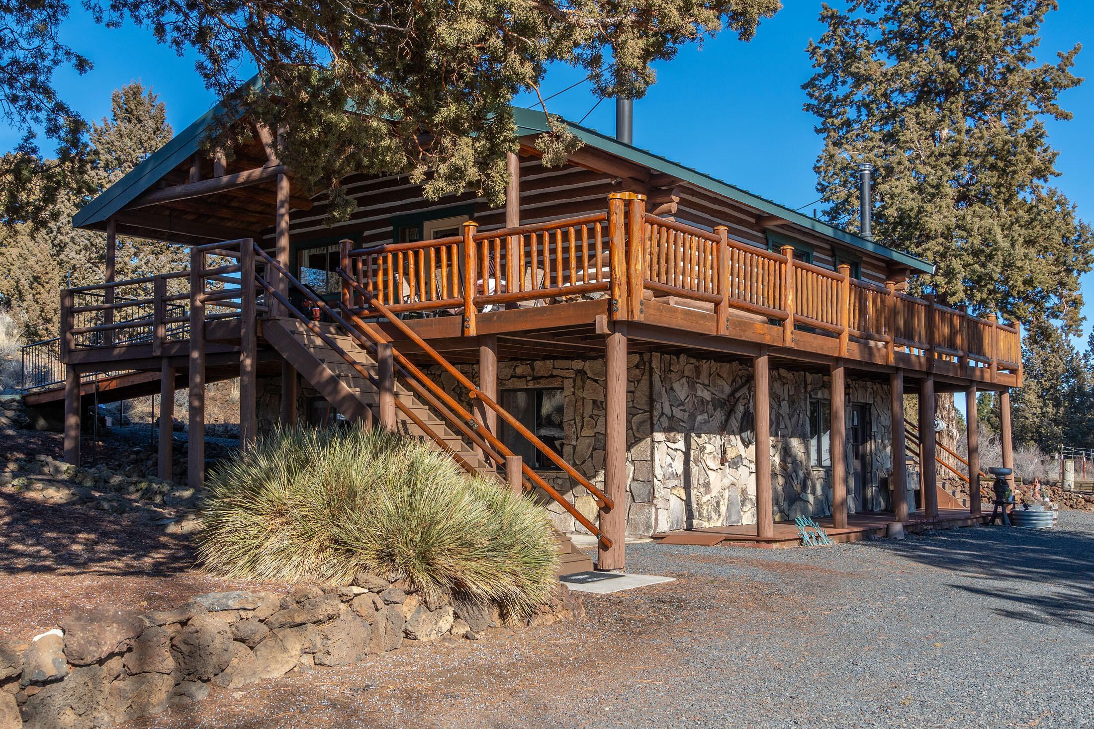 Property Photo:  60384 Arnold Market Road  OR 97702 