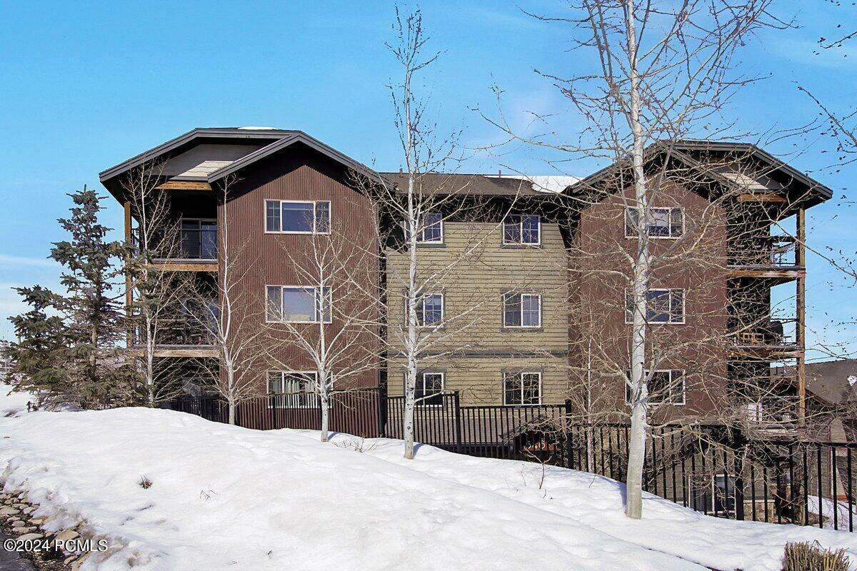 Property Photo:  5461 Luge Lane Apt 2402  UT 84098 