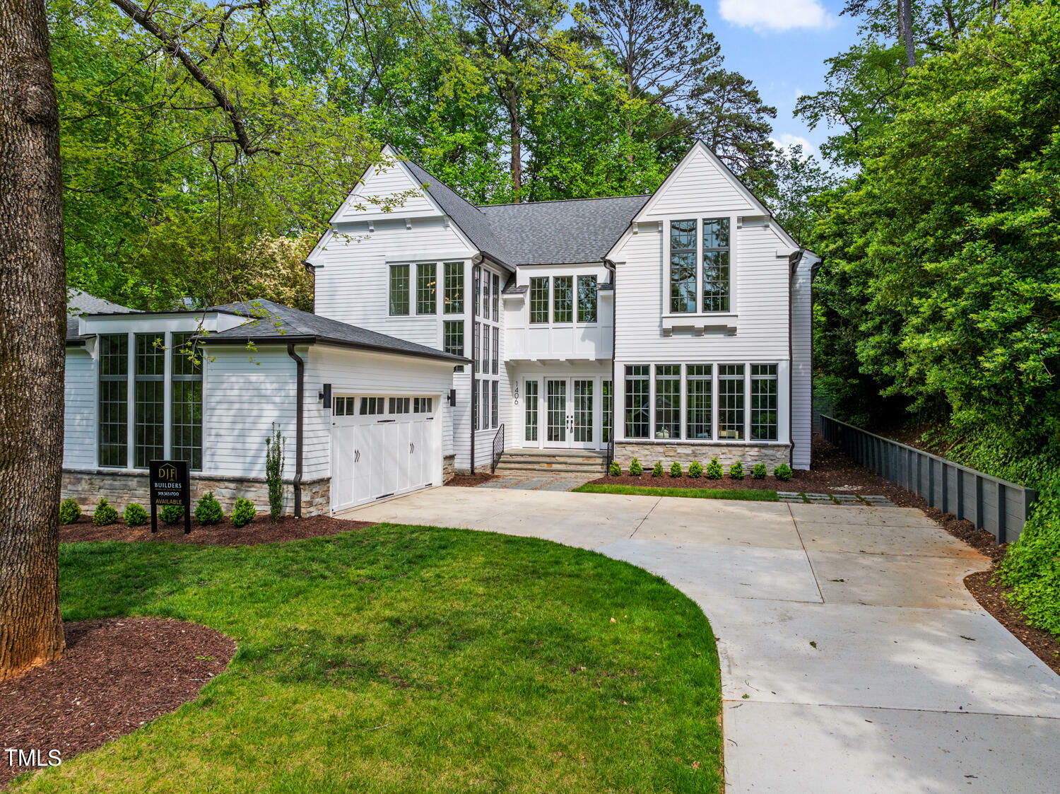 Property Photo: 1406 Duplin Road NC 27607