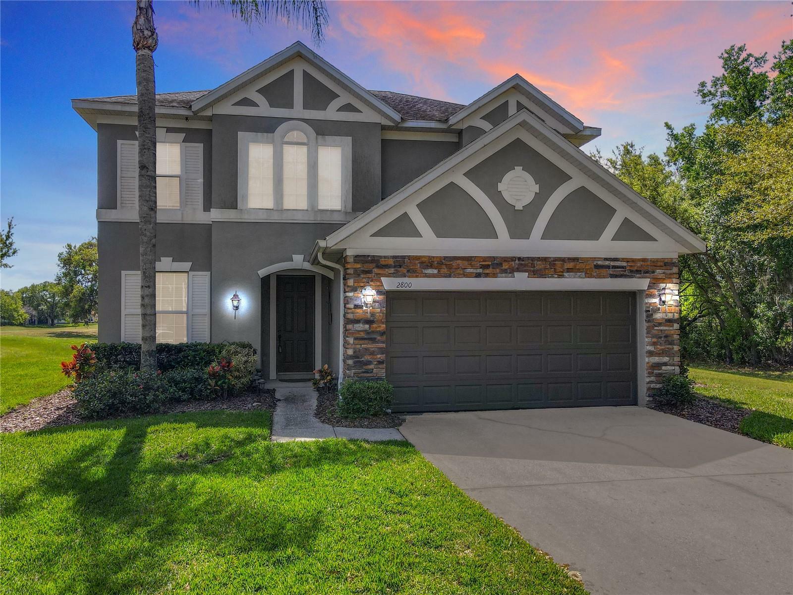 Property Photo: 2800 Eagle Eye Court FL 34746