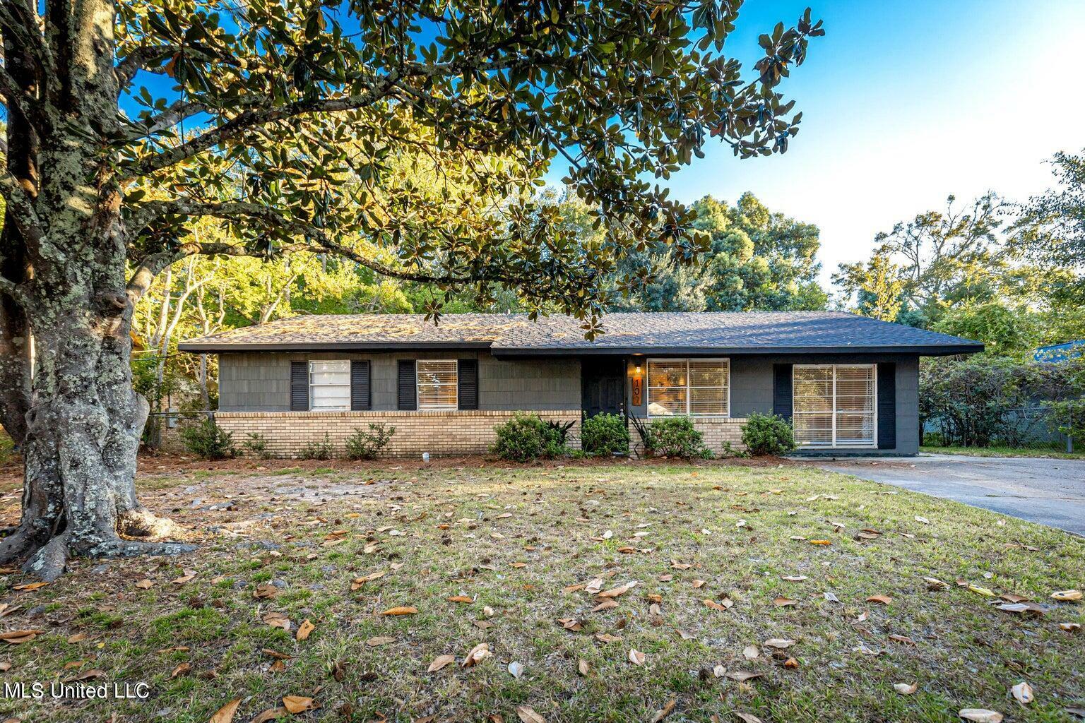 Property Photo:  109 Beverly Drive  MS 39564 