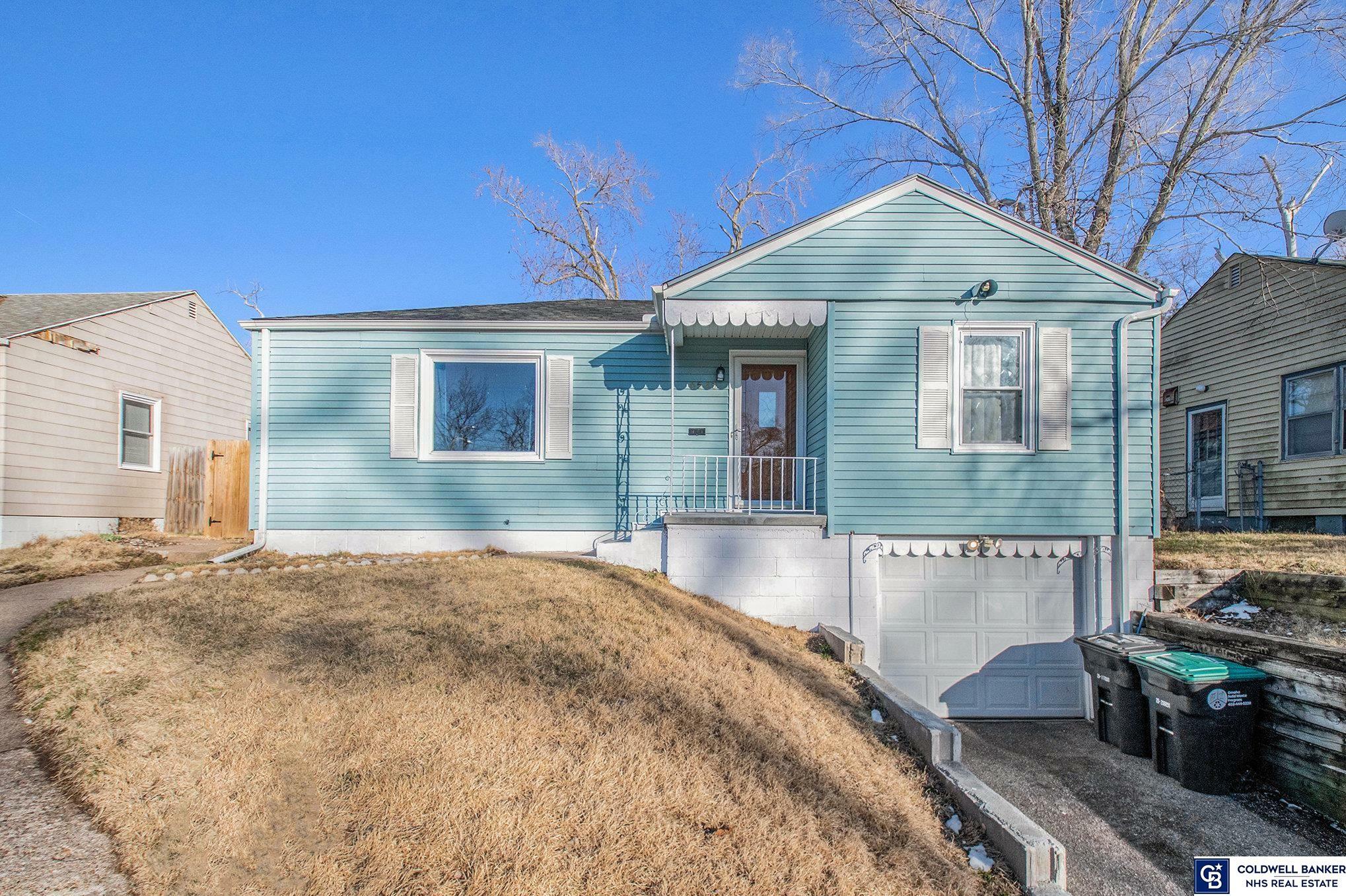 Property Photo:  6545 N 35th Street  NE 68112 