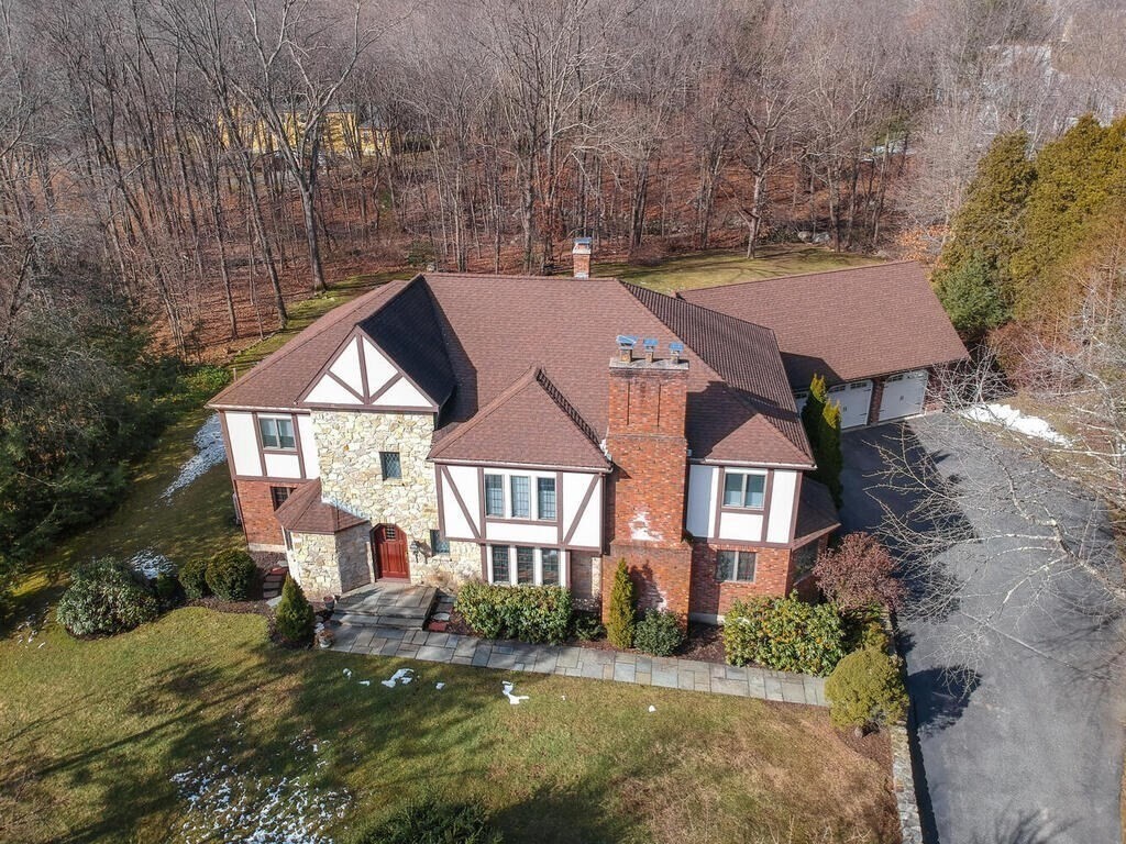 7 Almondwood Cir  Shrewsbury MA 01545 photo