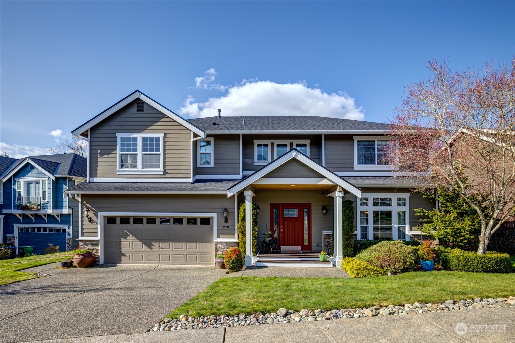 Property Photo: 15211 273 Drive NE WA 98019