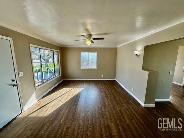 Property Photo:  2707 Center Street  CA 93306 