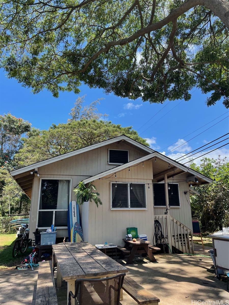 66-145 Waialua Beach Road  Haleiwa HI 96712 photo