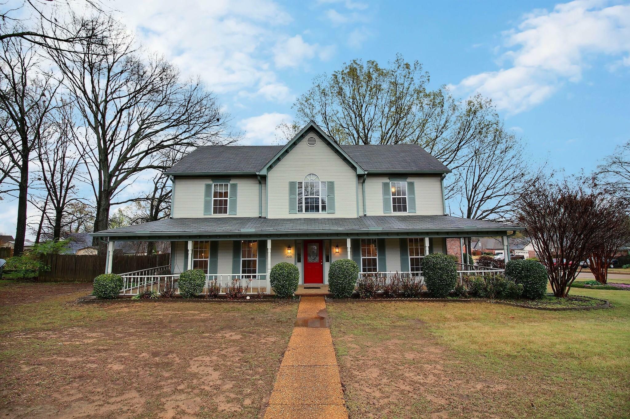 Property Photo:  300 Rutledge St  TN 38017 