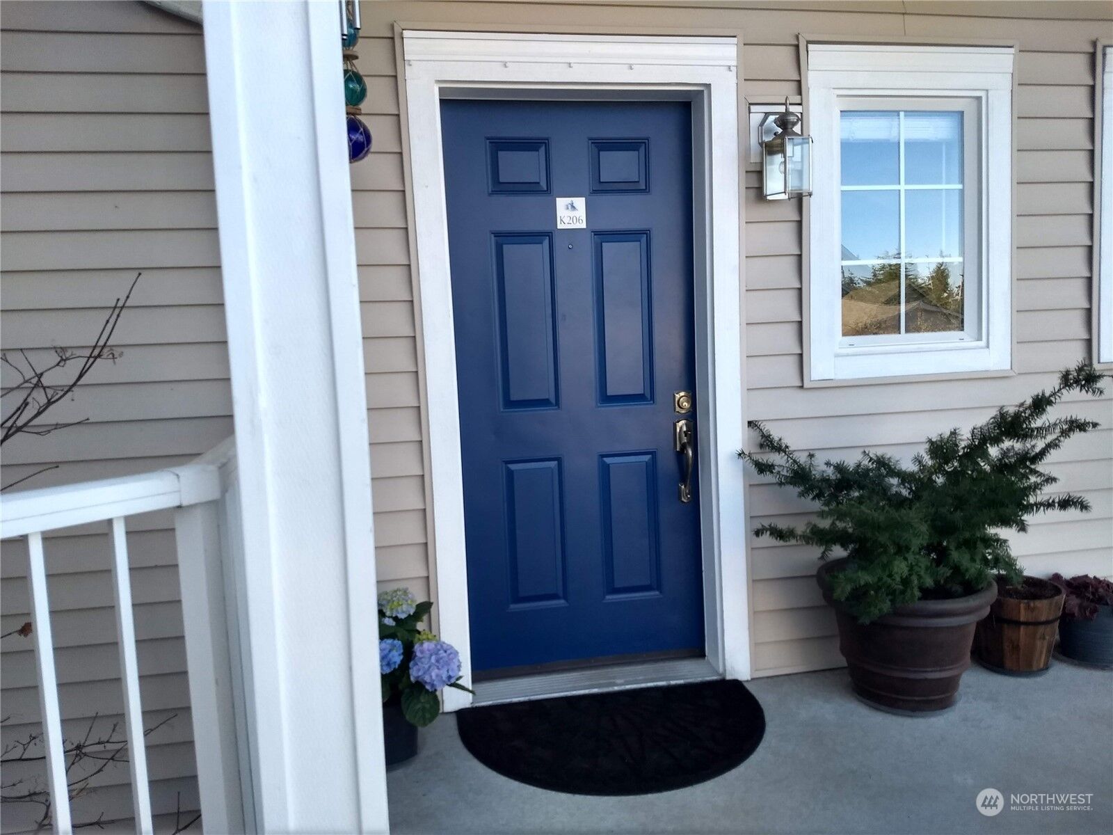 Property Photo: 5400 Harbour Pointe Boulevard K206 WA 98275