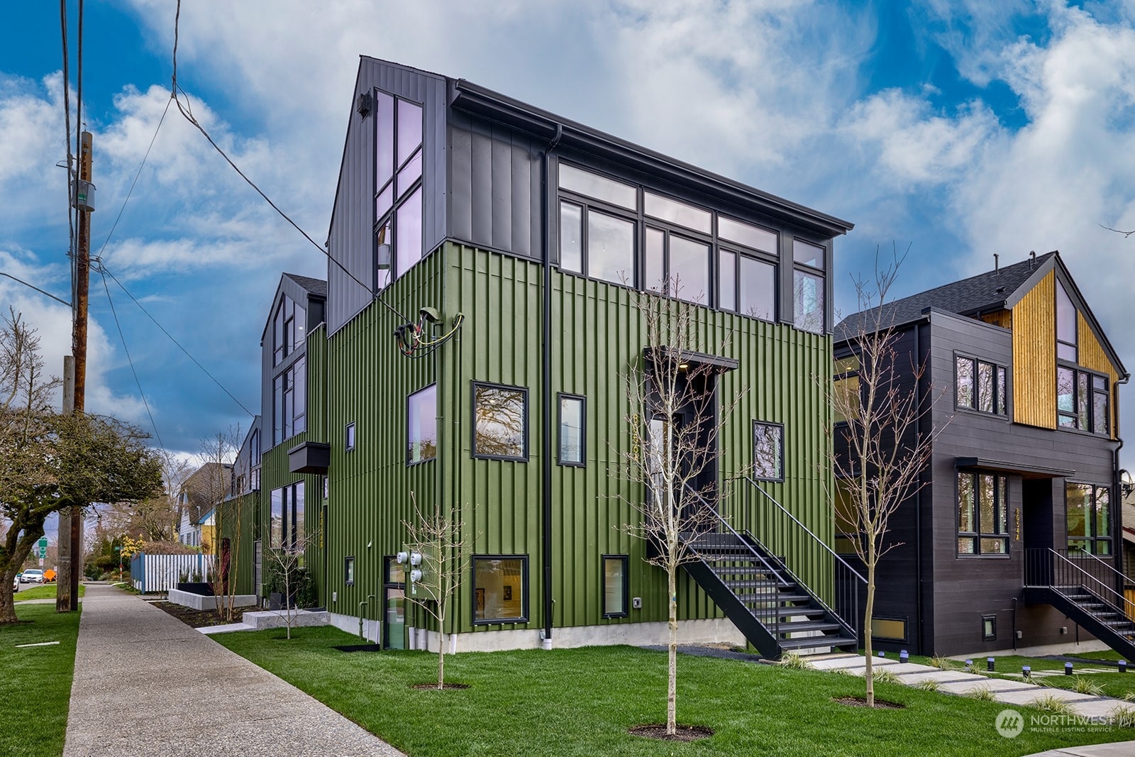 Property Photo: 8056 Brooklyn Avenue NE A WA 98115