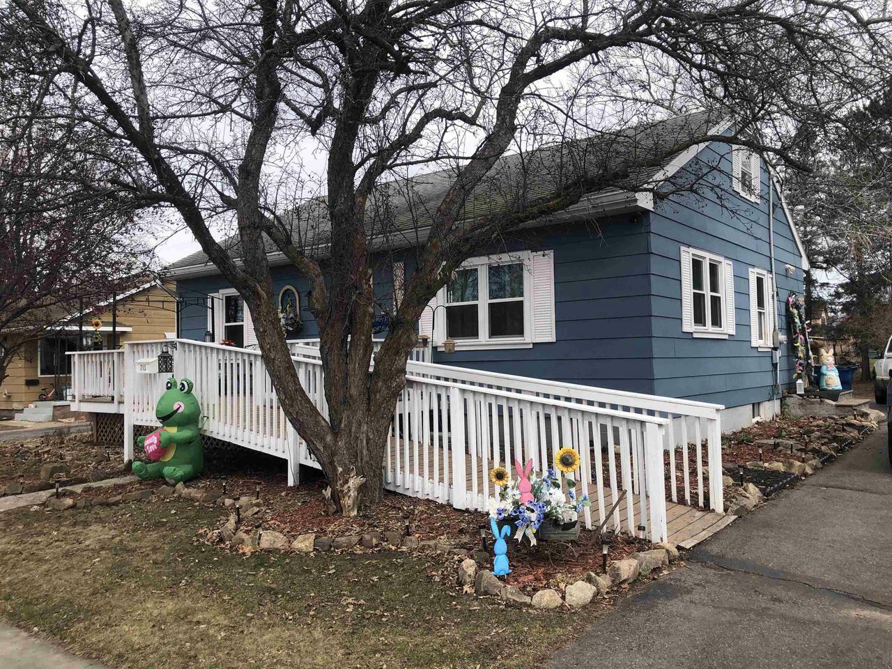 Property Photo:  713 North Prospect Street  WI 54452 