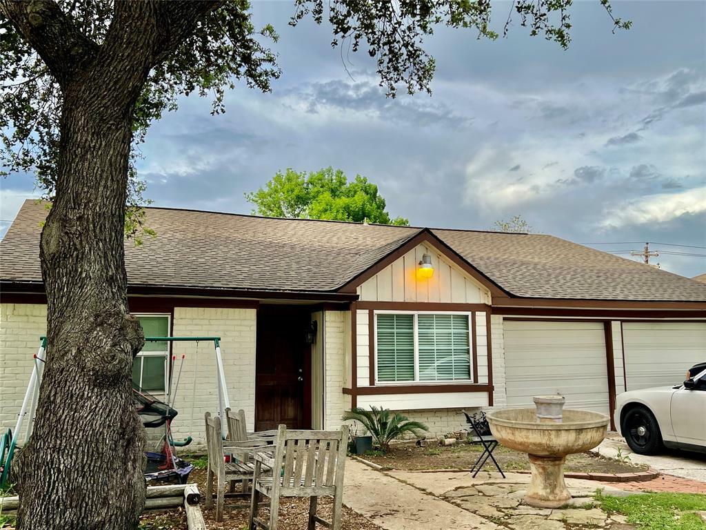 Property Photo:  12034 Sela Lane  TX 77072 