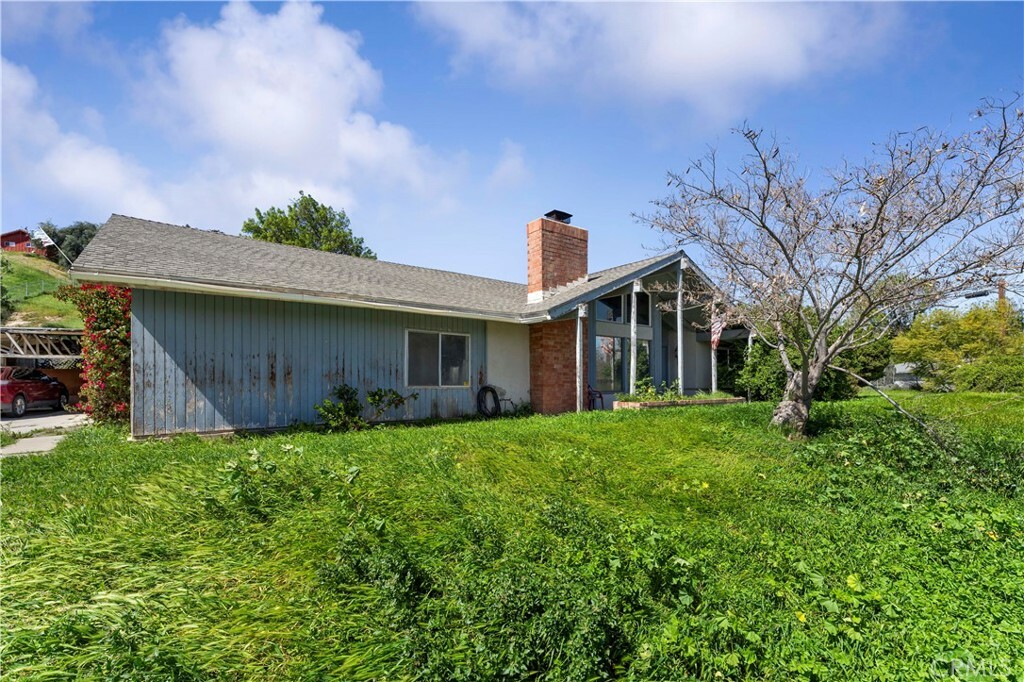 Property Photo:  5821 Bronco Lane  CA 92509 