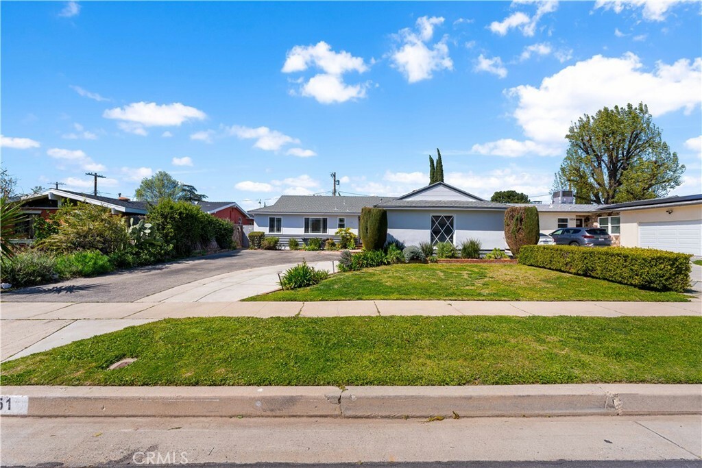 Property Photo:  11151 Gloria Avenue  CA 91344 