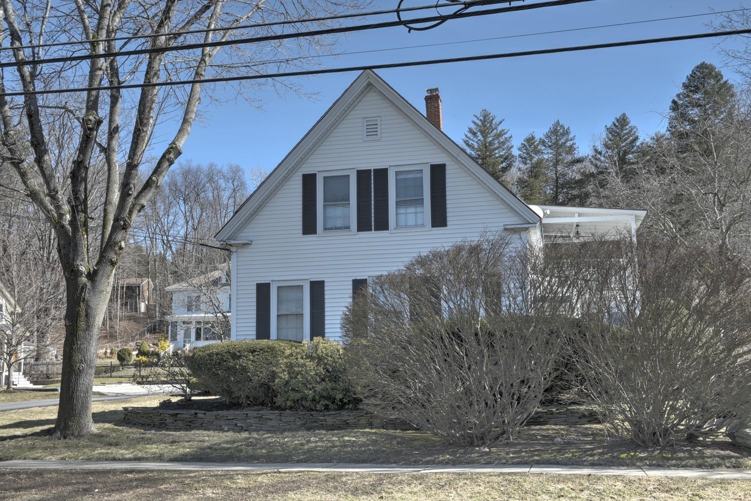 Property Photo:  82 S Lincoln Street  NH 03431 