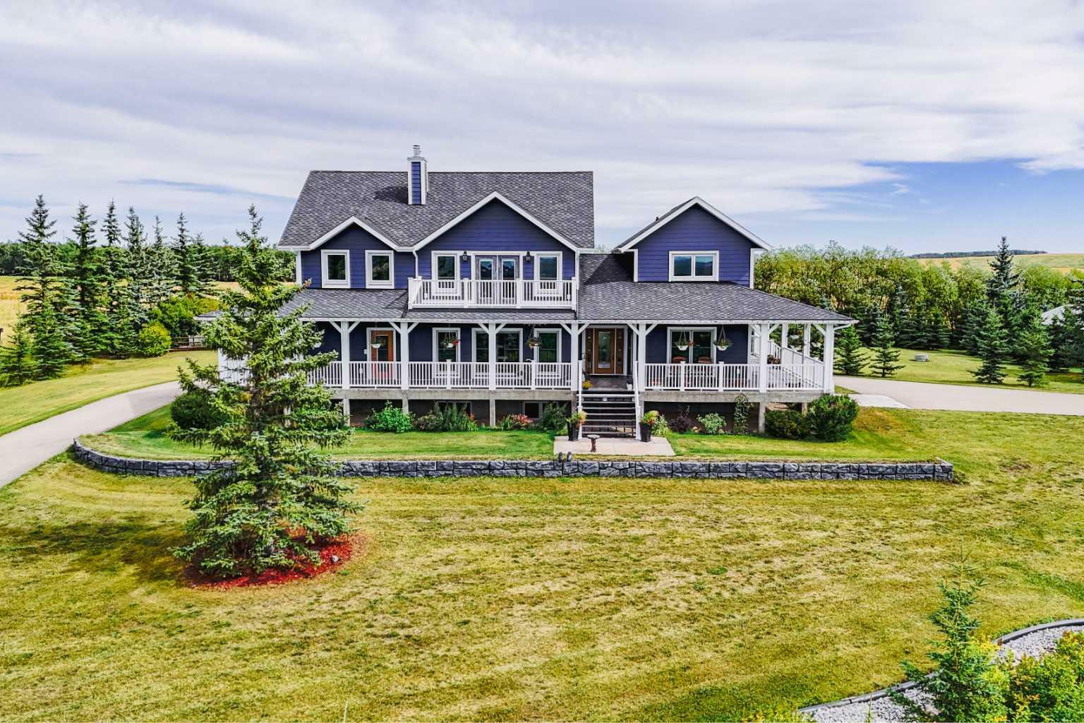 Photo de la propriété: 38139 Range Road 265 AB T4E 0Z3