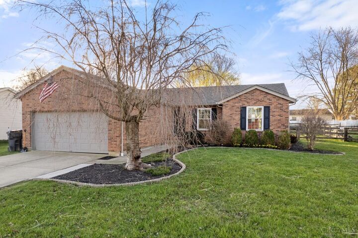 6036 Sean Circle  Blanchester OH 45107 photo