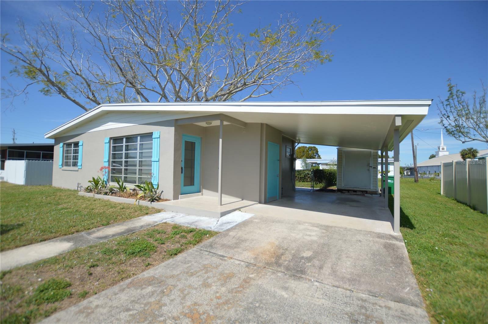 Property Photo:  22138 Catherine Avenue  FL 33952 