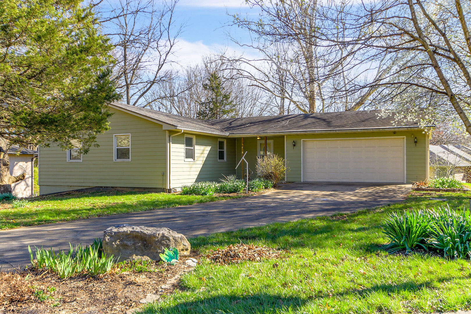 Property Photo:  4608 W Georgetown Dr  MO 65203 