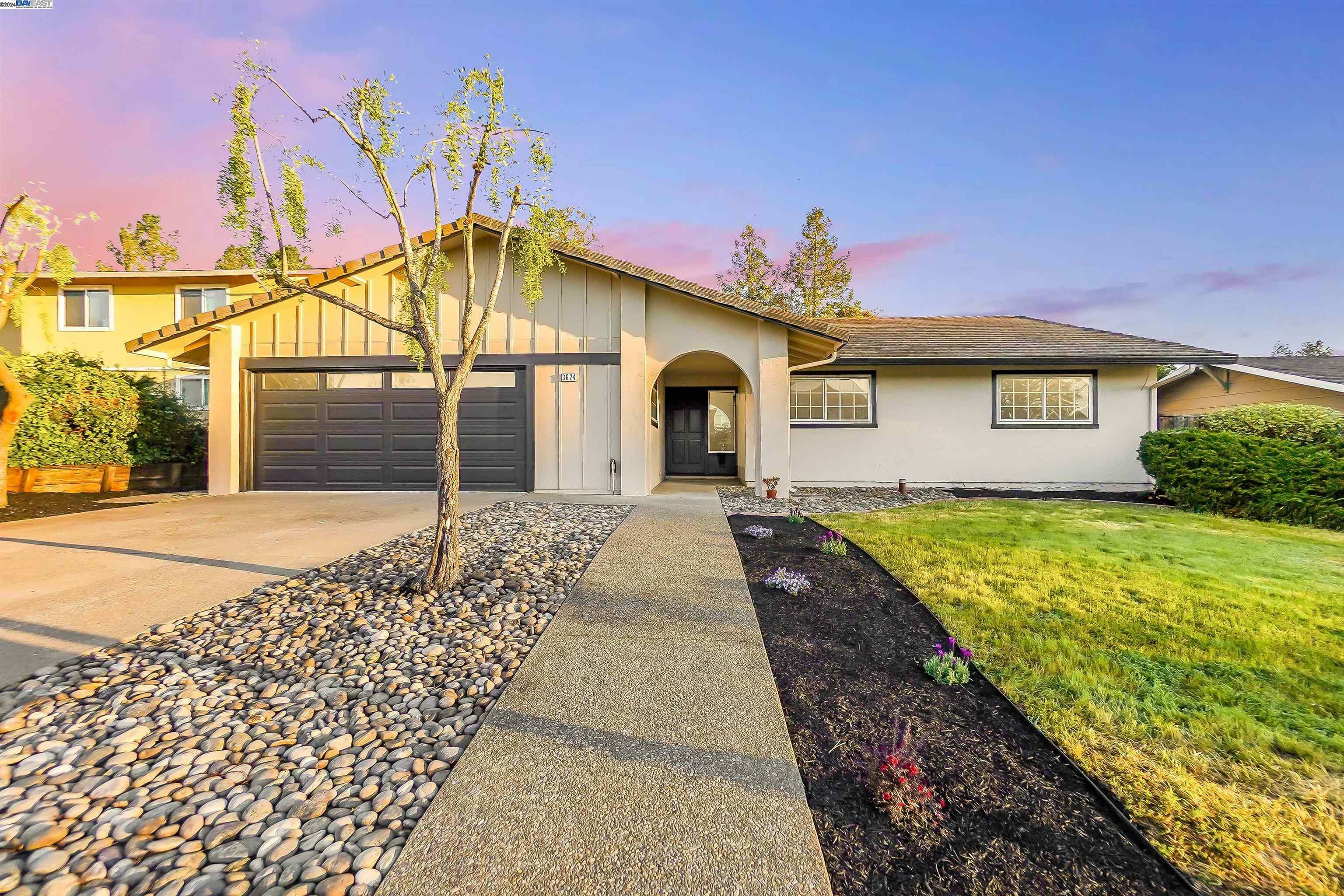 Property Photo:  3624 Seabreeze Ct  CA 94542 